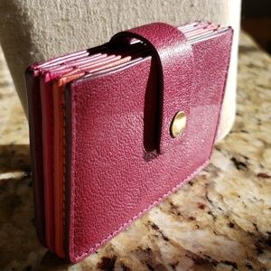 Fossil accordion card holder